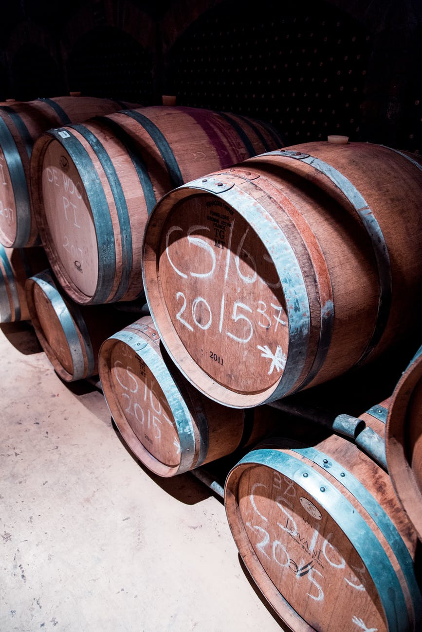 brown wooden barrel lot